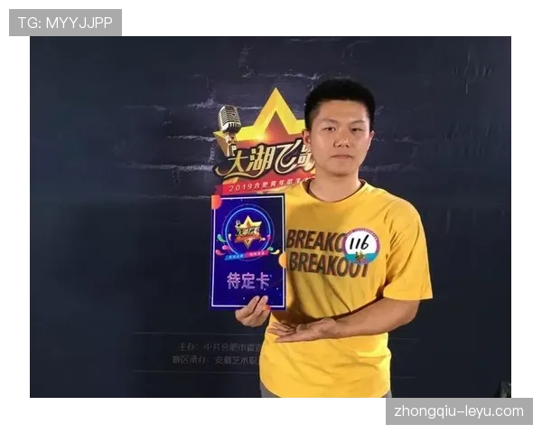 拉克什亚·森右手持拍展现强劲实力，晋级下一轮引发关注