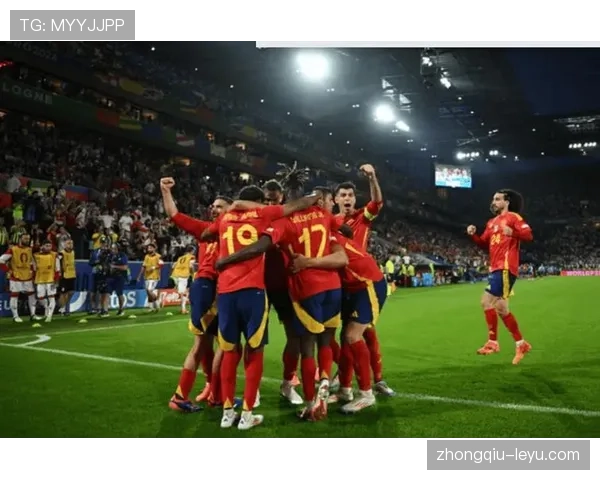 福登与维尔茨:组织核心与进攻终结者的体系适配差异解析 福登与维尔茨:组织核心与进攻终结者的体系适配差异解析