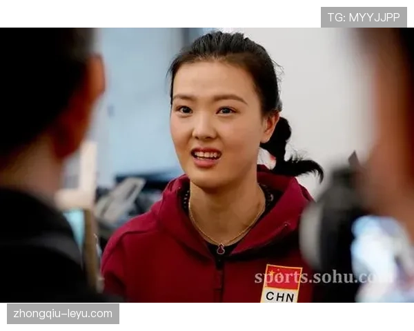 刷到张常宁逛街图，她那只包的钱够我三个月房租了